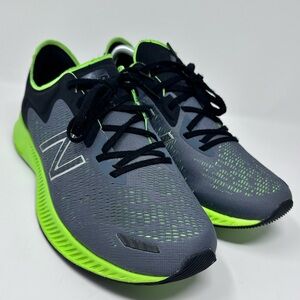 Men’s New Balance Neon Green Comfort Insert Sneakers Sz.11